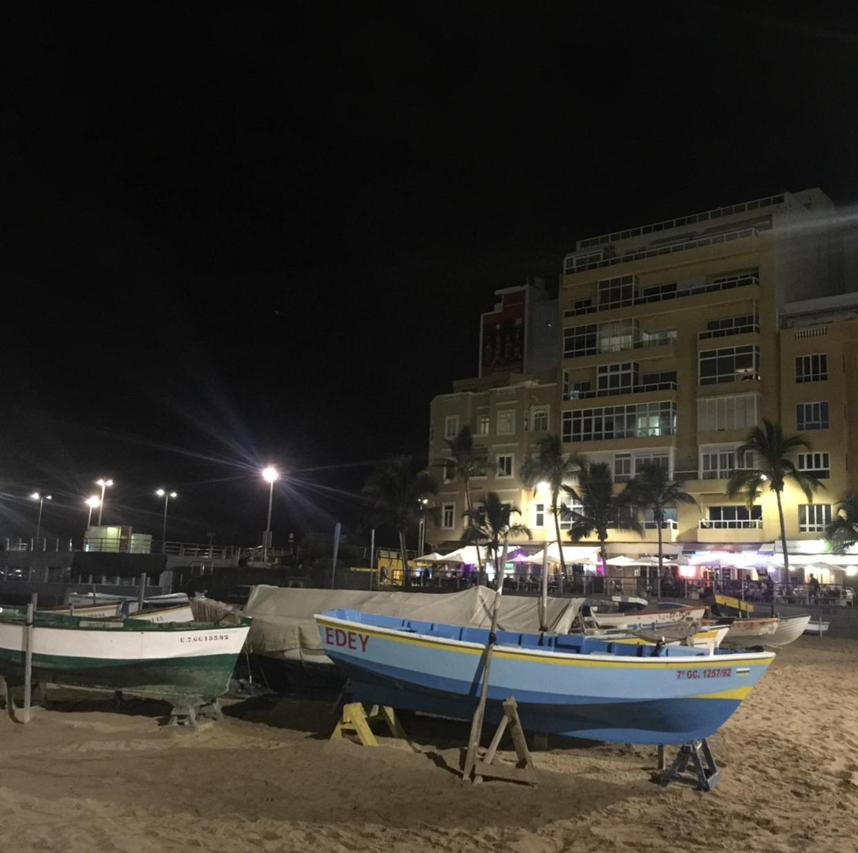 Las Canteras Beach Лас-Пальмас-де-Гран-Канария Экстерьер фото